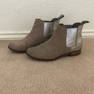 TOMS booties